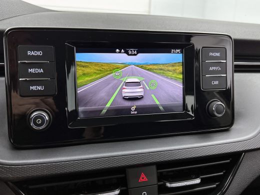 Skoda Kamiq 1.0 TSI 111PK Active / Hoge instap / 6Versn. / Pdc. / Airco / Radio multimedia  / Cruis controle ... ActivLease financial lease