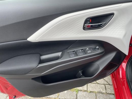 Suzuki Swift 1.2 Comfort Smart Hybrid | Demo direct leverbaar | Achteruitrijcamera | Dodehoek assistent | Adap... ActivLease financial lease