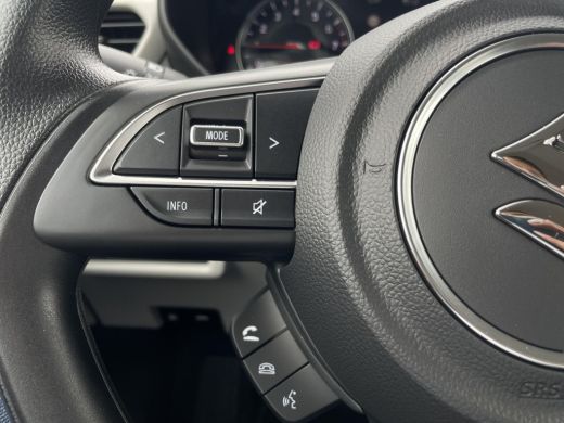 Suzuki Swift 1.2 Comfort Smart Hybrid | Demo direct leverbaar | Achteruitrijcamera | Dodehoek assistent | Adap... ActivLease financial lease