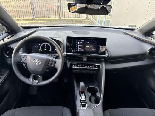 Toyota C-HR 2.0 Plug-in Hybrid 220 Dynamic **DODEHOEK DETECTIE/ PARKEERSENSOREN/ STUURVERWARMING** ActivLease financial lease