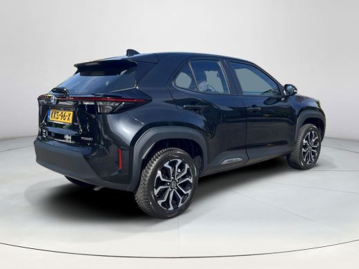 Toyota Yaris Cross 1.5 Hybrid Dynamic | Dode hoek waarschuwing | Stoel- + stuurverwarming | Navigatie | Keyless entry | ActivLease financial lease