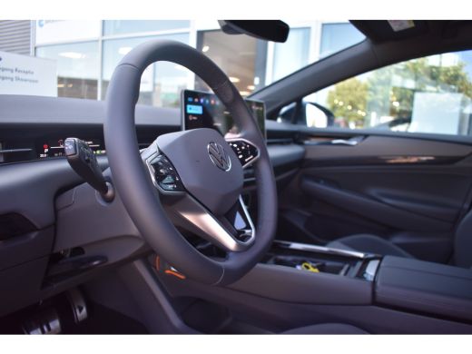 Volkswagen ID.7 77 kWh 286PK Limited Edition | TREKHAAK | NAVIGATIE | HUD | CAMERA | STOELVERW. | 19 INCH ActivLease financial lease