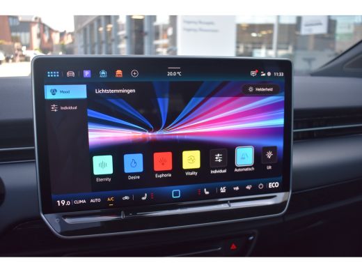 Volkswagen ID.7 77 kWh 286PK Limited Edition | TREKHAAK | NAVIGATIE | HUD | CAMERA | STOELVERW. | 19 INCH ActivLease financial lease