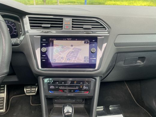 Volkswagen Tiguan 1.4 TSI eHybrid R-Line Business+ | PHEV | Trekhaak | Pano | A.cam | Winterpakket | 245Pk | SOH 89% | ActivLease financial lease