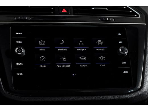 Volkswagen Tiguan 1.5 TSI 150 PK Life Business | Trekhaak | Dig. Cockpit | Adapt. Cruise | Stuur-+stoelverw. | Came... ActivLease financial lease