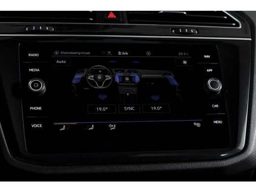 Volkswagen Tiguan 1.5 TSI 150 PK Life Business | Trekhaak | Dig. Cockpit | Adapt. Cruise | Stuur-+stoelverw. | Came... ActivLease financial lease