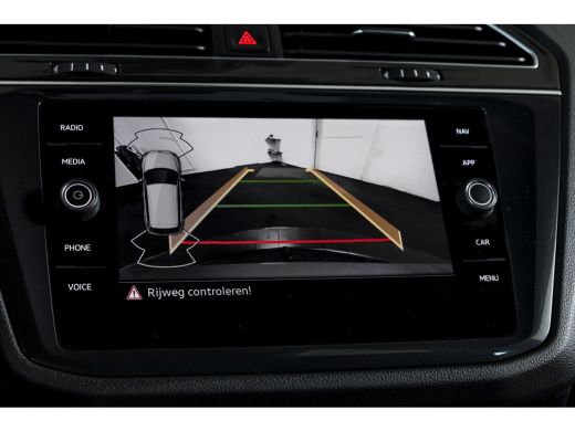 Volkswagen Tiguan 1.5 TSI 150 PK Life Business | Trekhaak | Dig. Cockpit | Adapt. Cruise | Stuur-+stoelverw. | Came... ActivLease financial lease