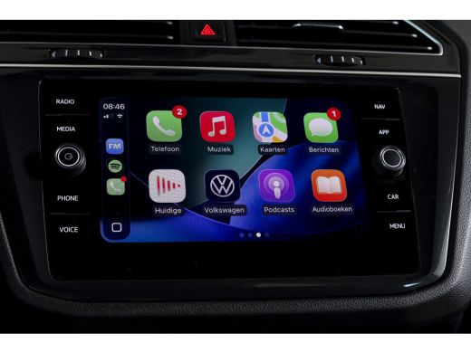 Volkswagen Tiguan 1.5 TSI 150 PK Life Business | Trekhaak | Dig. Cockpit | Adapt. Cruise | Stuur-+stoelverw. | Came... ActivLease financial lease