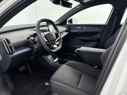 Volvo  EX30 Single Motor Plus 51 kWh | 18" | Stoel/Stuurverwarming | Harman Kardon | Parkeercamera | Keyless ... ActivLease financial lease