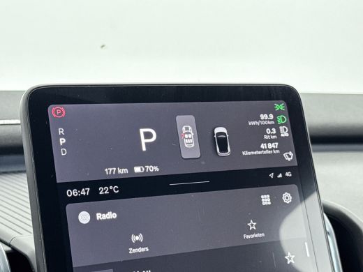 Volvo  EX30 Single Motor Plus 51 kWh | 18" | Stoel/Stuurverwarming | Harman Kardon | Parkeercamera | Keyless ... ActivLease financial lease