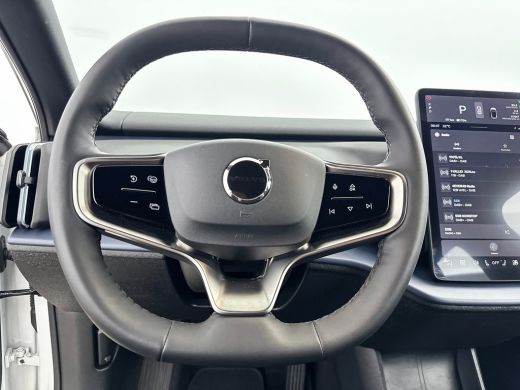 Volvo  EX30 Single Motor Plus 51 kWh | 18" | Stoel/Stuurverwarming | Harman Kardon | Parkeercamera | Keyless ... ActivLease financial lease