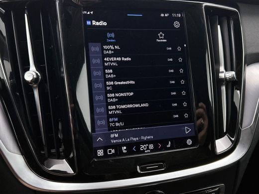 Volvo  V60 2.0 T6 Plug-in hybrid AWD Core Bright NAVI & CARPLAY | AD_CRUISE | FULL-LED ActivLease financial lease
