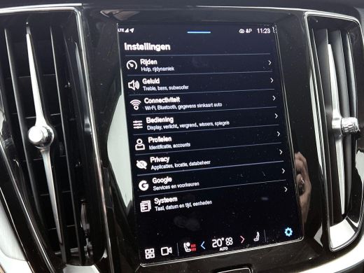 Volvo  V60 2.0 T6 Plug-in hybrid AWD Core Bright NAVI & CARPLAY | AD_CRUISE | FULL-LED ActivLease financial lease