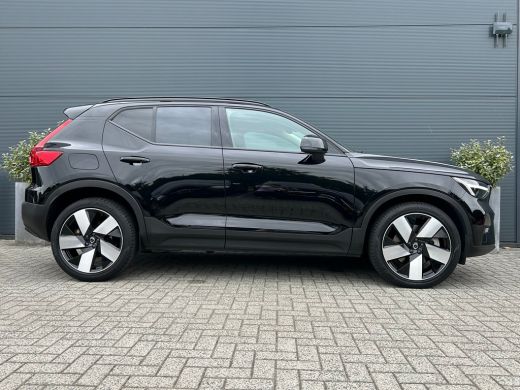 Volvo  XC40 1.5 T4 Plug-in hybrid Ultimate Dark | Panoramadak | Harman/Kardon | Leder | Camera | ActivLease financial lease