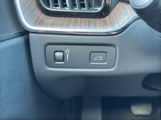 Volvo  XC60 2.0 B5 Inscription | Apple Carplay/Android Auto | Stoelverwarming | Cruise control | ActivLease financial lease