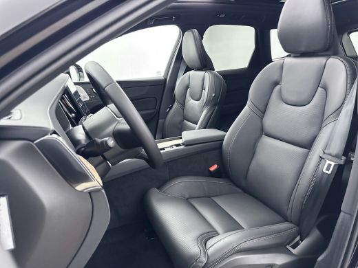 Volvo  XC60 T8 Plug-in hybrid AWD Ultra Dark Exec. Ed. | 22" | Heico Diffusor | Getint & Gelamineerd Glas | A... ActivLease financial lease