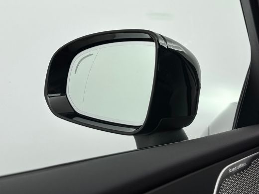 Volvo  XC60 T8 Plug-in hybrid AWD Ultra Dark Exec. Ed. | 22" | Heico Diffusor | Getint & Gelamineerd Glas | A... ActivLease financial lease