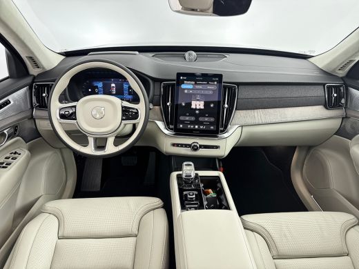Volvo  XC90 T8 Recharge Ultra Dark Excecutive | 22" | Gelaagd & Getint Glas | Luchtvering | Geventileerd Napp... ActivLease financial lease