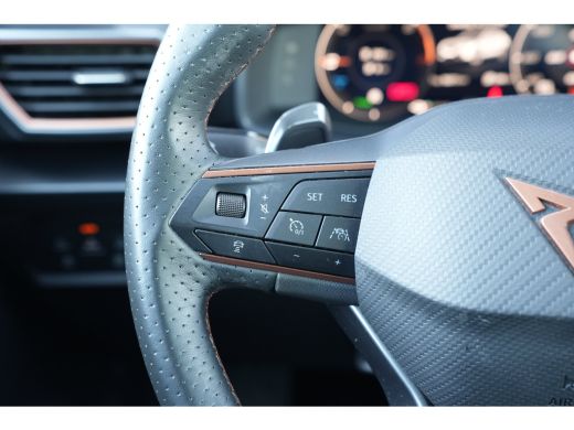 CUPRA Formentor 1.4 TSI e-Hybrid 204pk Business | Camera | Stuur & Stoelverwarming | Carplay | Adaptive Cruise | 19" ActivLease financial lease