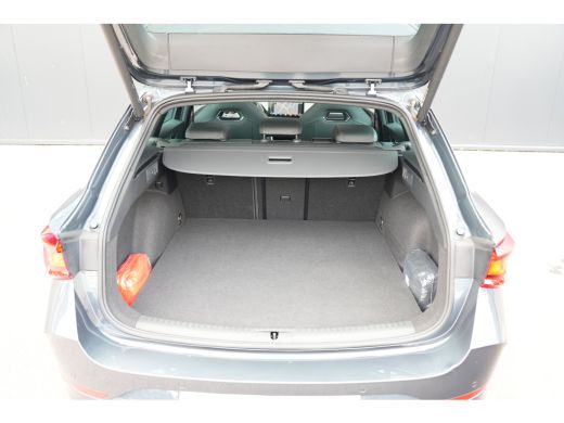 CUPRA Leon Sportstourer 1.4 e-Hybrid 245pk VZ Performance | Panoramadak | Camera | Stuur & Stoelverwarming | Bestuurderss... ActivLease financial lease