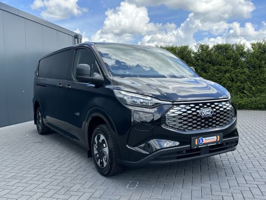 Ford E-Transit Custom 71 kWh FULL ELECTRIC / L2H1 / ** NIEUW ** / 2.057 KM / 2x ELEKTRISCHE SCHUIFDEUREN / CAMERA / ECC... ActivLease financial lease