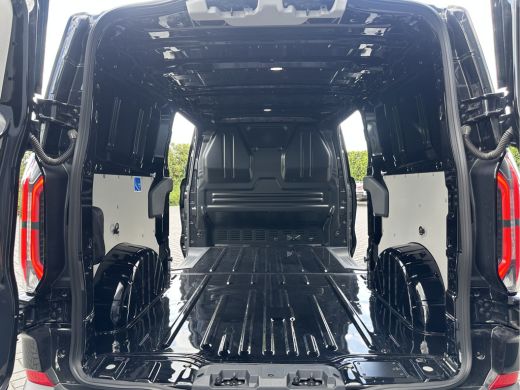 Ford E-Transit Custom 71 kWh FULL ELECTRIC / L2H1 / ** NIEUW ** / 2.057 KM / 2x ELEKTRISCHE SCHUIFDEUREN / CAMERA / ECC... ActivLease financial lease