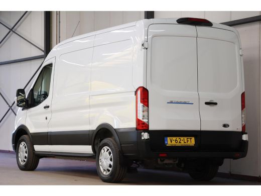 Ford E-Transit L2H2 Trend 68 kWh ActivLease financial lease