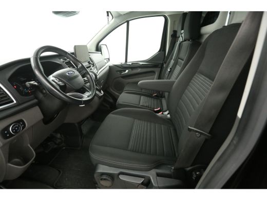 Ford Transit Custom Ecoboost PHEV L1H1 | Airco | Camera | Cruise | 3 Zits | Carplay | bi-Xenon ActivLease financial lease