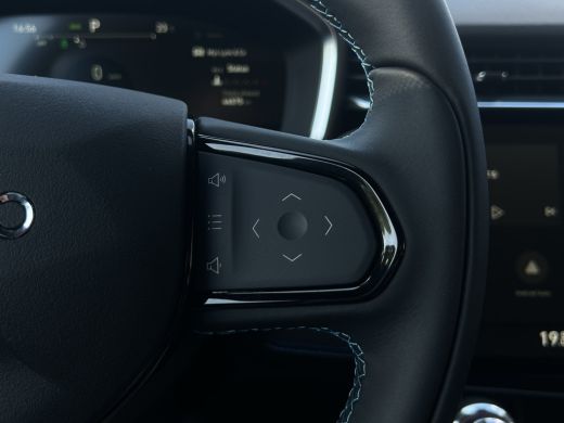 Lynk & Co 01 1.5 261PK | Zwarte Hemelbekleding | SOH 99,88% | 360 camera | Pano | Adap. Cruise ActivLease financial lease
