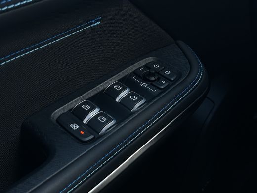 Lynk & Co 01 1.5 261PK | Zwarte Hemelbekleding | SOH 99,88% | 360 camera | Pano | Adap. Cruise ActivLease financial lease