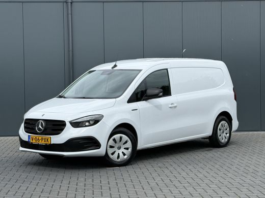 Mercedes-Benz eCitan 112 Pro L2H1 / 51 kWh / RIJKLAAR !! / 3.369 KM / High Performance LED-koplampen / CAMERA / ECC / ... ActivLease financial lease