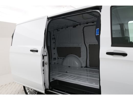 Mercedes-Benz eVito eVito 112 L2 60 kWh Direct leverbaar! ActivLease financial lease