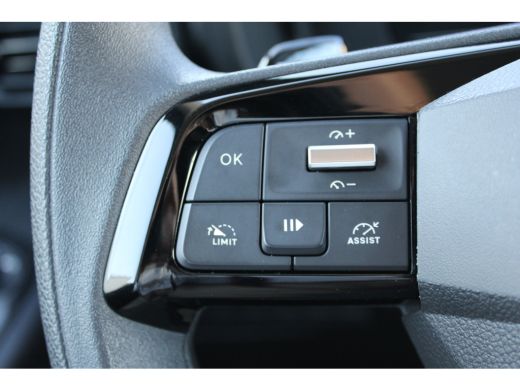 Opel Combo-e 50kWh 136 PK | 8 JAAR GARANTIE | CAMERA | BETIMMERING | APPLE CARPLAY/ANDROID AUTO | ActivLease financial lease