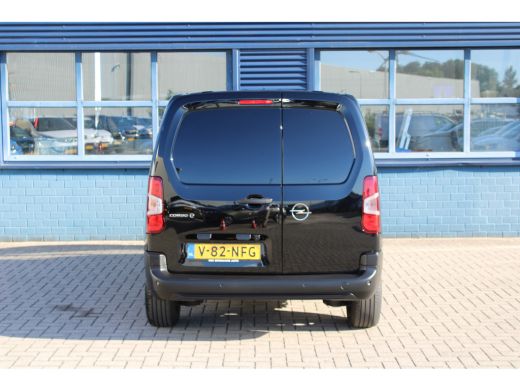 Opel Combo-e 50kWh 136 PK | 8 JAAR GARANTIE | CAMERA | BETIMMERING | APPLE CARPLAY/ANDROID AUTO | ActivLease financial lease