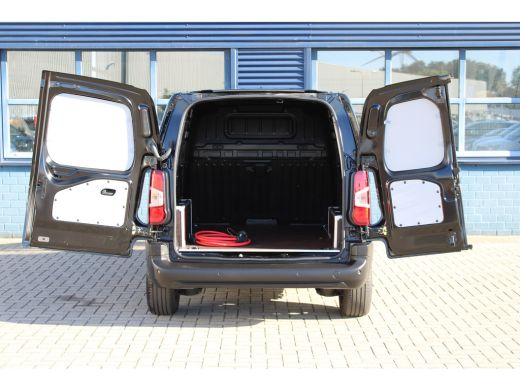 Opel Combo-e 50kWh 136 PK | 8 JAAR GARANTIE | CAMERA | BETIMMERING | APPLE CARPLAY/ANDROID AUTO | ActivLease financial lease
