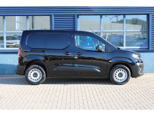 Opel Combo-e 50kWh 136 PK | 8 JAAR GARANTIE | CAMERA | BETIMMERING | APPLE CARPLAY/ANDROID AUTO | ActivLease financial lease