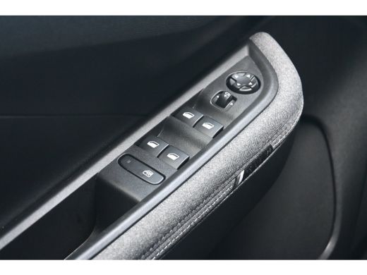 Opel Frontera Electric GS 44 kWh | Allseason | Navigatie | Stoel/Stuurverwarming | Achteruitrijcamera | Comfort... ActivLease financial lease