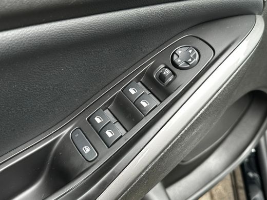 Opel Grandland 1.2 Turbo 130 PK Level 4 | TREKHAAK AFNB.| STOEL, STUUR EN VOORRUITVERWARMING| MATRIX LED| AGR CO... ActivLease financial lease