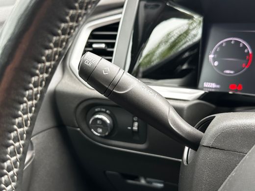 Opel Grandland 1.2 Turbo 130 PK Level 4 | TREKHAAK AFNB.| STOEL, STUUR EN VOORRUITVERWARMING| MATRIX LED| AGR CO... ActivLease financial lease