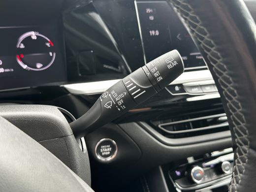 Opel Grandland 1.2 Turbo 130 PK Level 4 | TREKHAAK AFNB.| STOEL, STUUR EN VOORRUITVERWARMING| MATRIX LED| AGR CO... ActivLease financial lease
