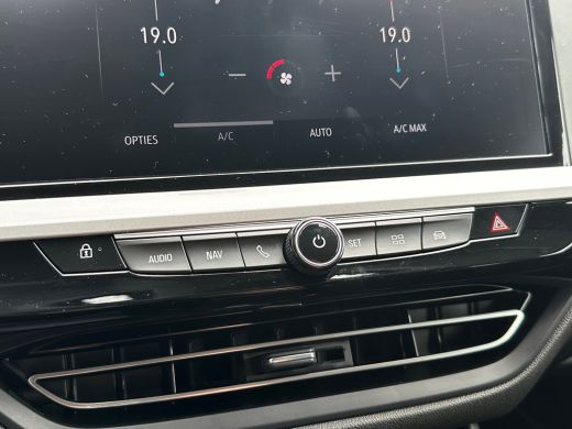 Opel Grandland 1.2 Turbo 130 PK Level 4 | TREKHAAK AFNB.| STOEL, STUUR EN VOORRUITVERWARMING| MATRIX LED| AGR CO... ActivLease financial lease