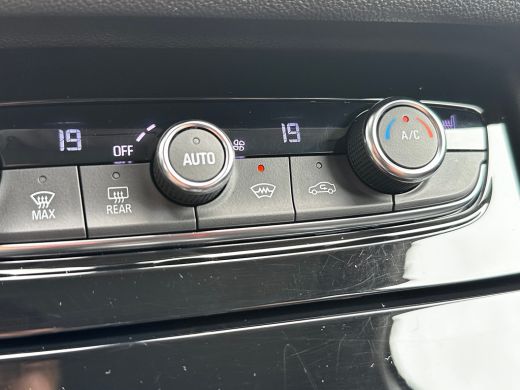 Opel Grandland 1.2 Turbo 130 PK Level 4 | TREKHAAK AFNB.| STOEL, STUUR EN VOORRUITVERWARMING| MATRIX LED| AGR CO... ActivLease financial lease