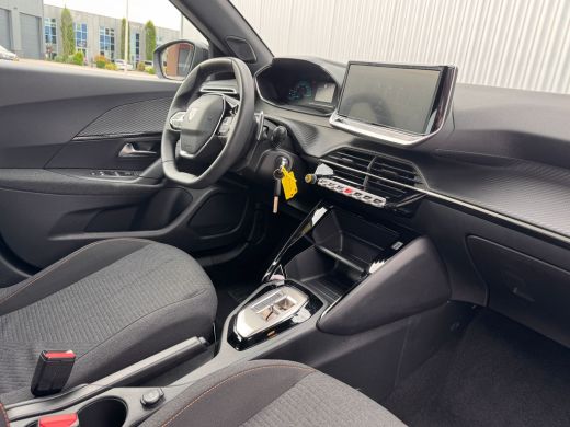 Peugeot 2008 1.2 Hybrid 136PK Style Automaat | Draadloze Apple Carplay / Android Auto | Dab Ontvanger | Cruise... ActivLease financial lease