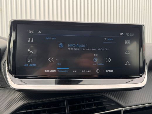Peugeot 2008 1.2 Hybrid 136PK Style Automaat | Draadloze Apple Carplay / Android Auto | Dab Ontvanger | Cruise... ActivLease financial lease