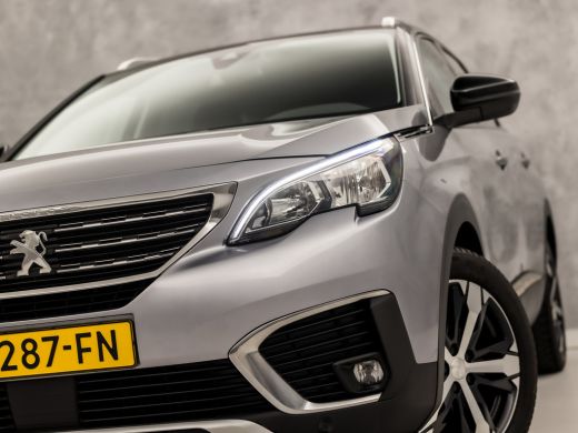 Peugeot 5008 1.2 PureTech Sport 7 Persoons Automaat (APPLE CARPLAY, GROOT NAVI, LEDER, KEYLESS, DRIVE MODE, SP... ActivLease financial lease