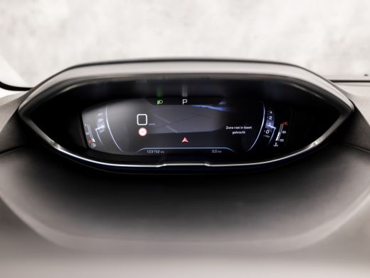 Peugeot 5008 1.2 PureTech Sport 7 Persoons Automaat (APPLE CARPLAY, GROOT NAVI, LEDER, KEYLESS, DRIVE MODE, SP... ActivLease financial lease