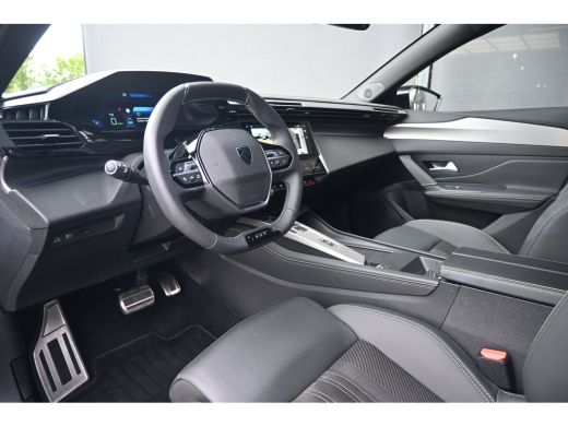 Peugeot e-308 GT 58kWh tot 8 Jaar Garantie! | Navigatie | Achteruitrijcamera | Alcantara | Draadloos Apple Carp... ActivLease financial lease