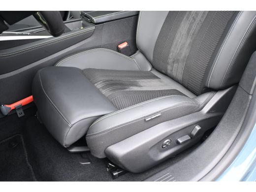 Peugeot e-308 GT 58kWh tot 8 Jaar Garantie! | Navigatie | Achteruitrijcamera | Alcantara | Draadloos Apple Carp... ActivLease financial lease
