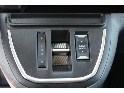 Peugeot e-Expert 75 kWh | CAMERA | BETIMMERING | SIDE + BACK BARS | APPLE CARPLAY/ANDROID AUTO | ActivLease financial lease