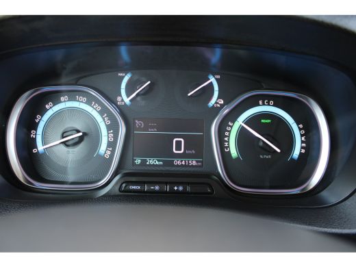 Peugeot e-Expert L2 75 kWh | CAMERA | BETIMMERING | SIDE + BACK BARS | APPLE CARPLAY/ANDROID AUTO | ActivLease financial lease